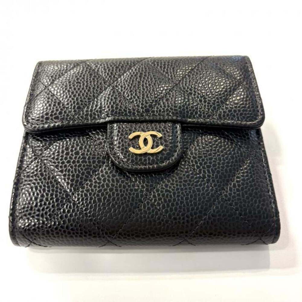 CHANEL Black Caviar Leather Logo Wallet - Picture 4 of 10